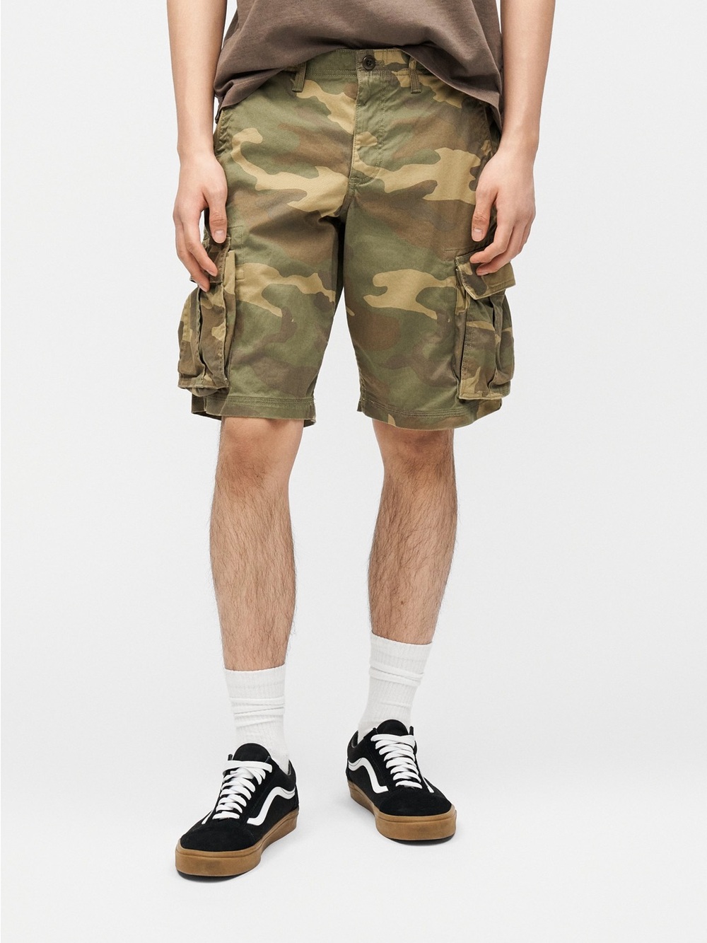 NWT GAP Flex Camo Cargo Shorts Men’s Size 29 Green Camouflage 11” Inseam